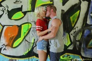 Original 3500 px/ 2333 px