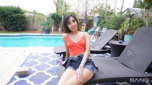 Original 2600 px/ 1462 px