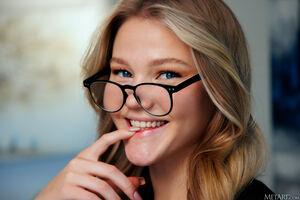 Original 4324 px/ 2882 px