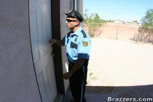 Original 900 px/ 600 px