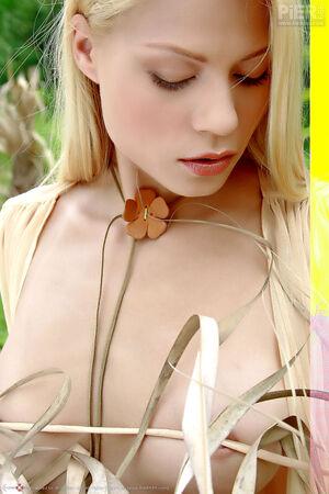 Original 900 px/ 1350 px