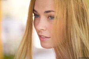 Original 3000 px/ 2000 px