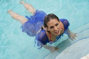 Original 2999 px/ 2000 px