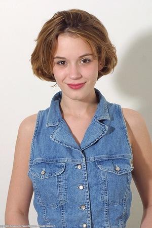 Original 683 px/ 1024 px