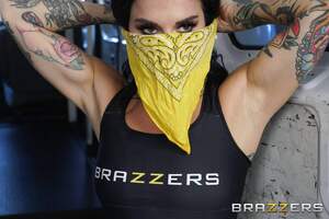 Original 1600 px/ 1067 px