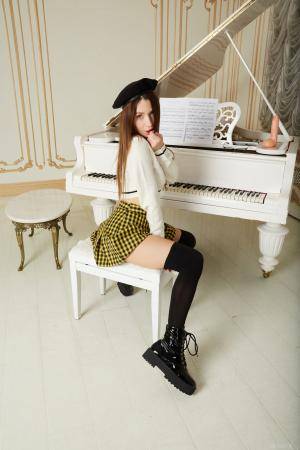 Original 3840 px/ 5760 px