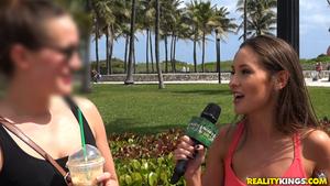 Original 1800 px/ 1013 px