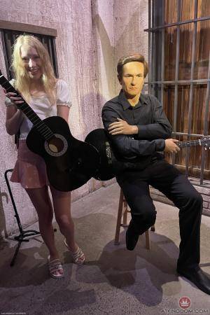 Original 2000 px/ 3000 px