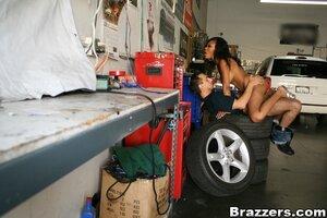 Original 900 px/ 600 px