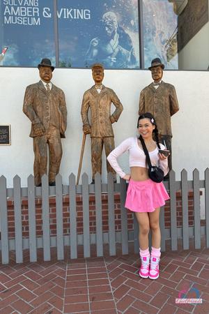 Original 2000 px/ 3000 px