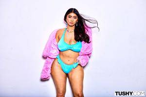 Original 2999 px/ 2000 px