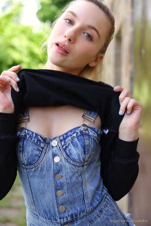 Original 2400 px/ 3600 px