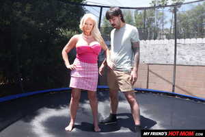 Original 2500 px/ 1667 px