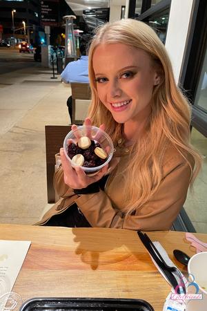 Original 2000 px/ 3000 px