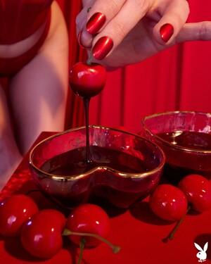 Original 2590 px/ 3238 px