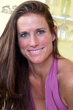 Original 3200 px/ 4800 px