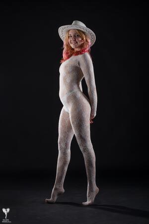 Original 2000 px/ 3000 px