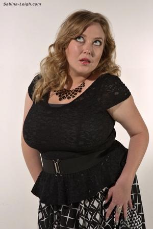 #Sabina-Leigh - Octobers Art And Fashion Shoot In The Studio