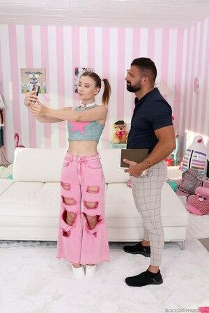 Original 1280 px/ 1920 px