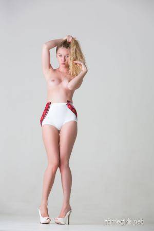 Original 3840 px/ 5760 px