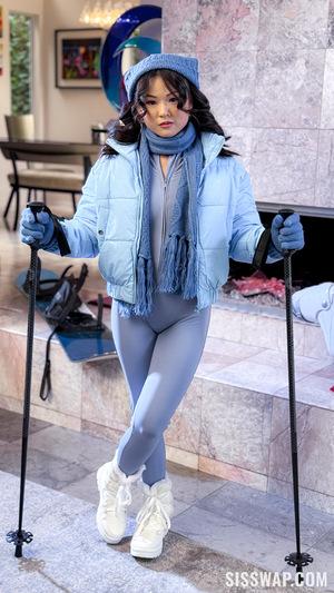 #SisSwap - Lulu Chu, Kimmy Kimm - Our Pussy Withdrawal Ends With a Snowed-In Swap!