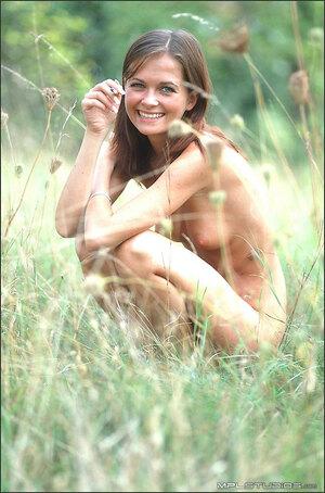 Original 677 px/ 1024 px