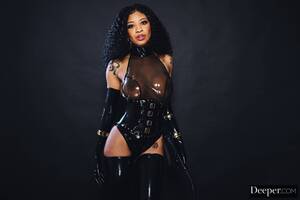 Original 2999 px/ 2000 px