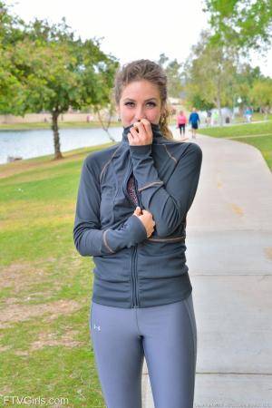 Original 852 px/ 1280 px