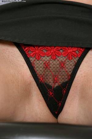 Original 682 px/ 1024 px