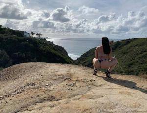 Original 694 px/ 537 px