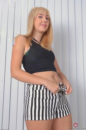 Original 2000 px/ 3000 px