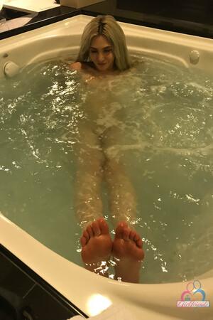 Original 2000 px/ 3000 px