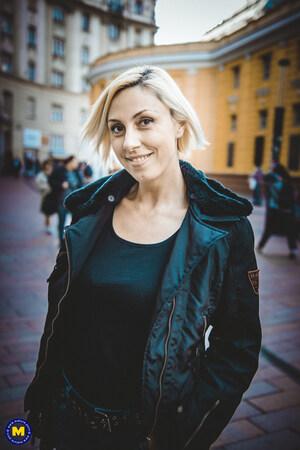 Original 1706 px/ 2560 px