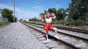 Original 2600 px/ 1462 px