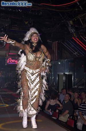 Original 567 px/ 864 px