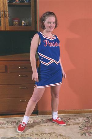 Original 682 px/ 1024 px