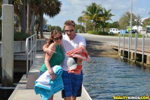 Original 3840 px/ 2564 px