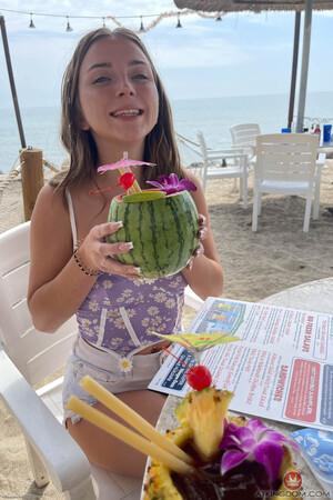 Original 2000 px/ 3000 px