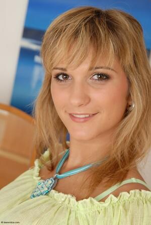 Original 1338 px/ 2000 px