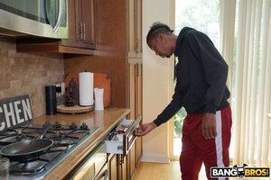 Original 2000 px/ 1333 px