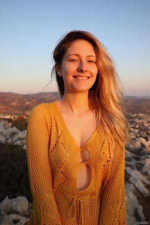 Original 854 px/ 1280 px