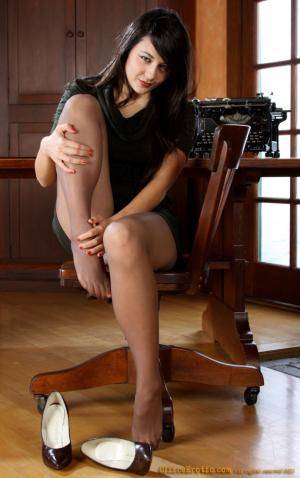 Original 690 px/ 1100 px