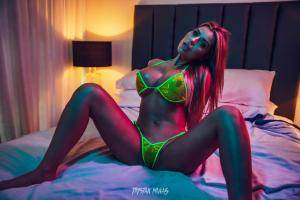 Original 2048 px/ 1366 px