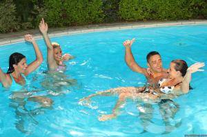 Original 2495 px/ 1663 px