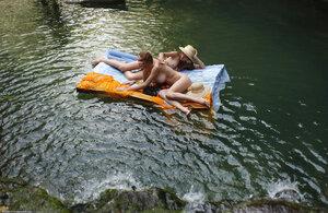 Original 1536 px/ 1000 px