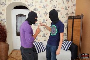 Original 1200 px/ 800 px