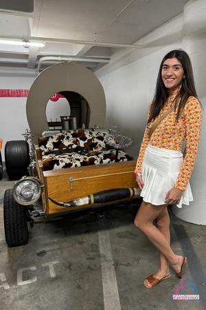 Original 2000 px/ 3000 px