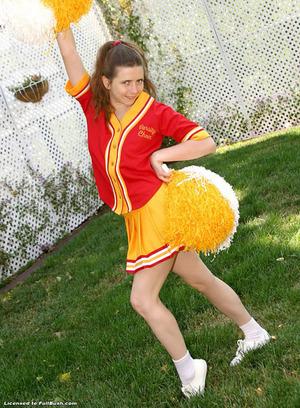 Original 753 px/ 1024 px