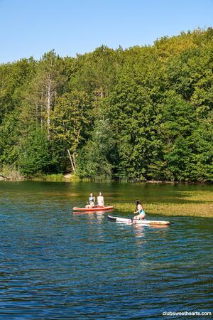 #ClubSweethearts - Amelia Ost, Dakota Doll, Sumiko Smile - Three girls, one SUP