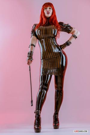 Original 2334 px/ 3500 px